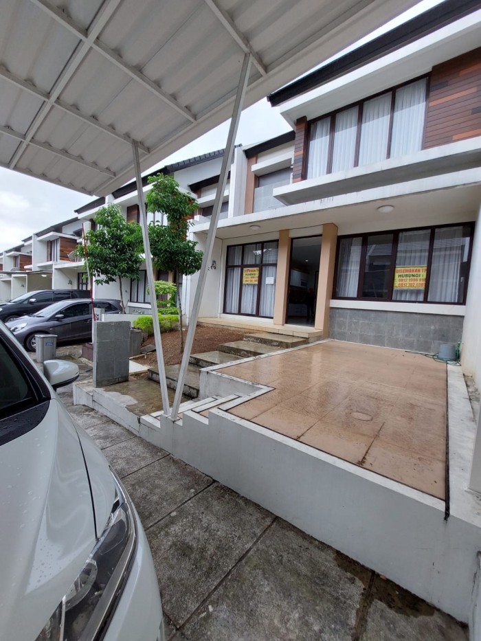 Rumah disewakan di cluster Cosmo Lippo Cikarang